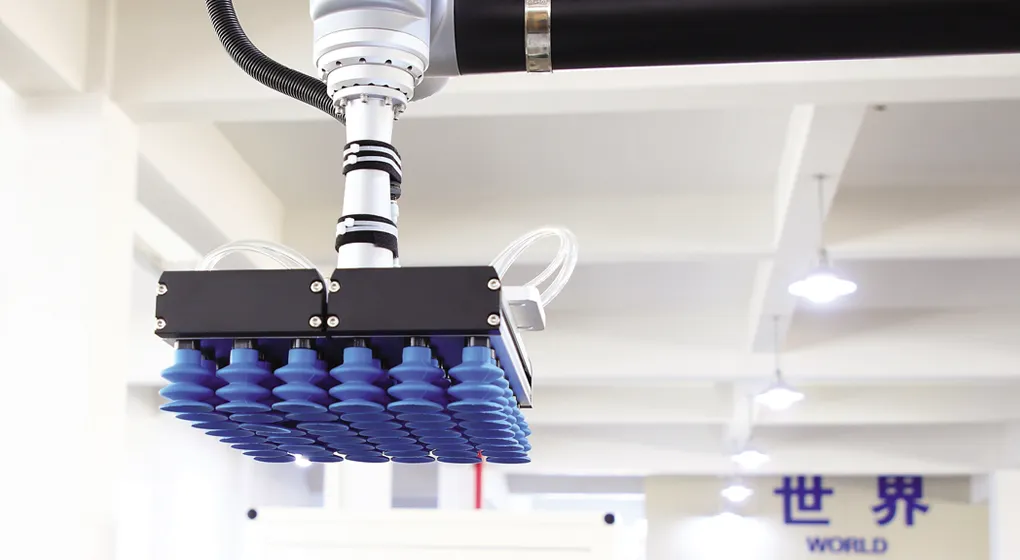 Joeei® integrated packaging systems for case packing and palletizing